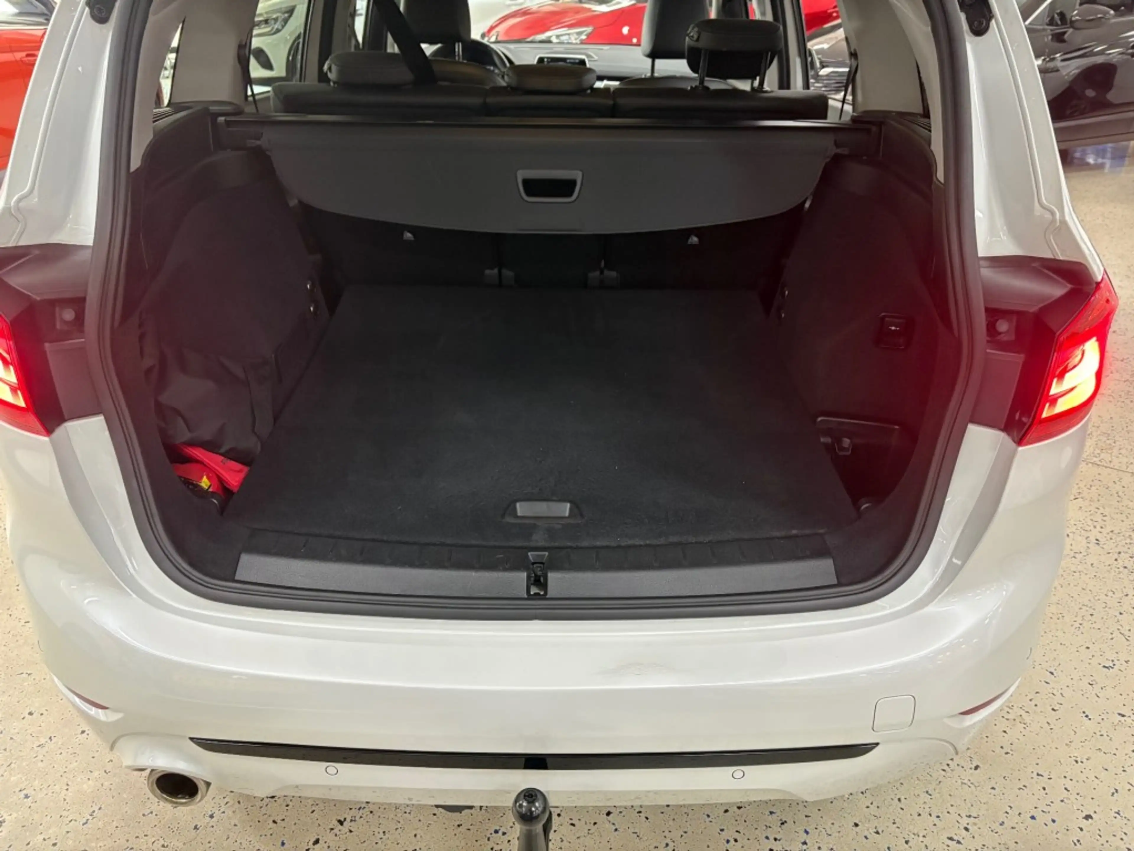 BMW 216 216I HIGH EXEC. / Climatronic / Cruise / Afn. Trek — photo 8