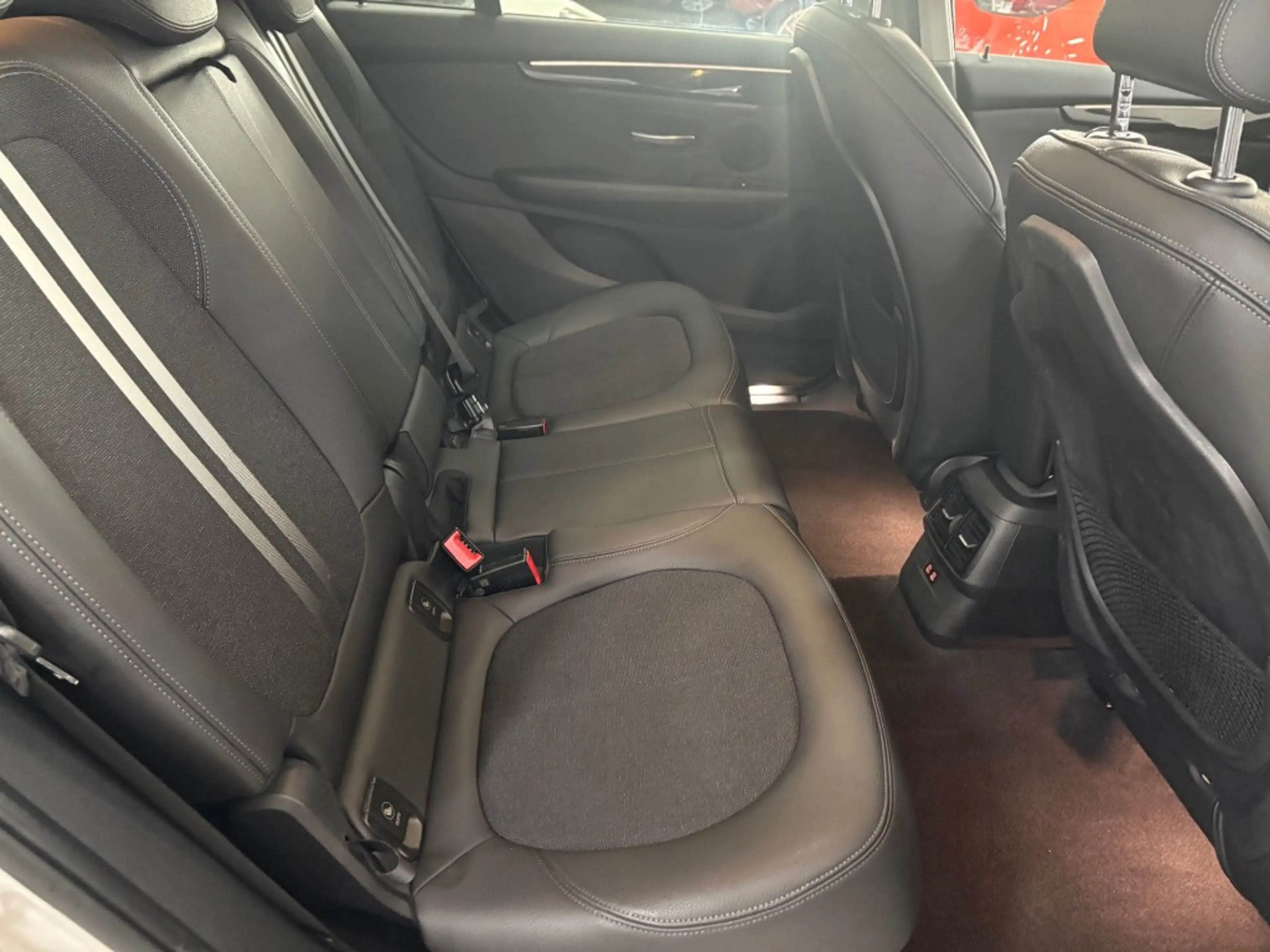 BMW 216 216I HIGH EXEC. / Climatronic / Cruise / Afn. Trek — photo 12