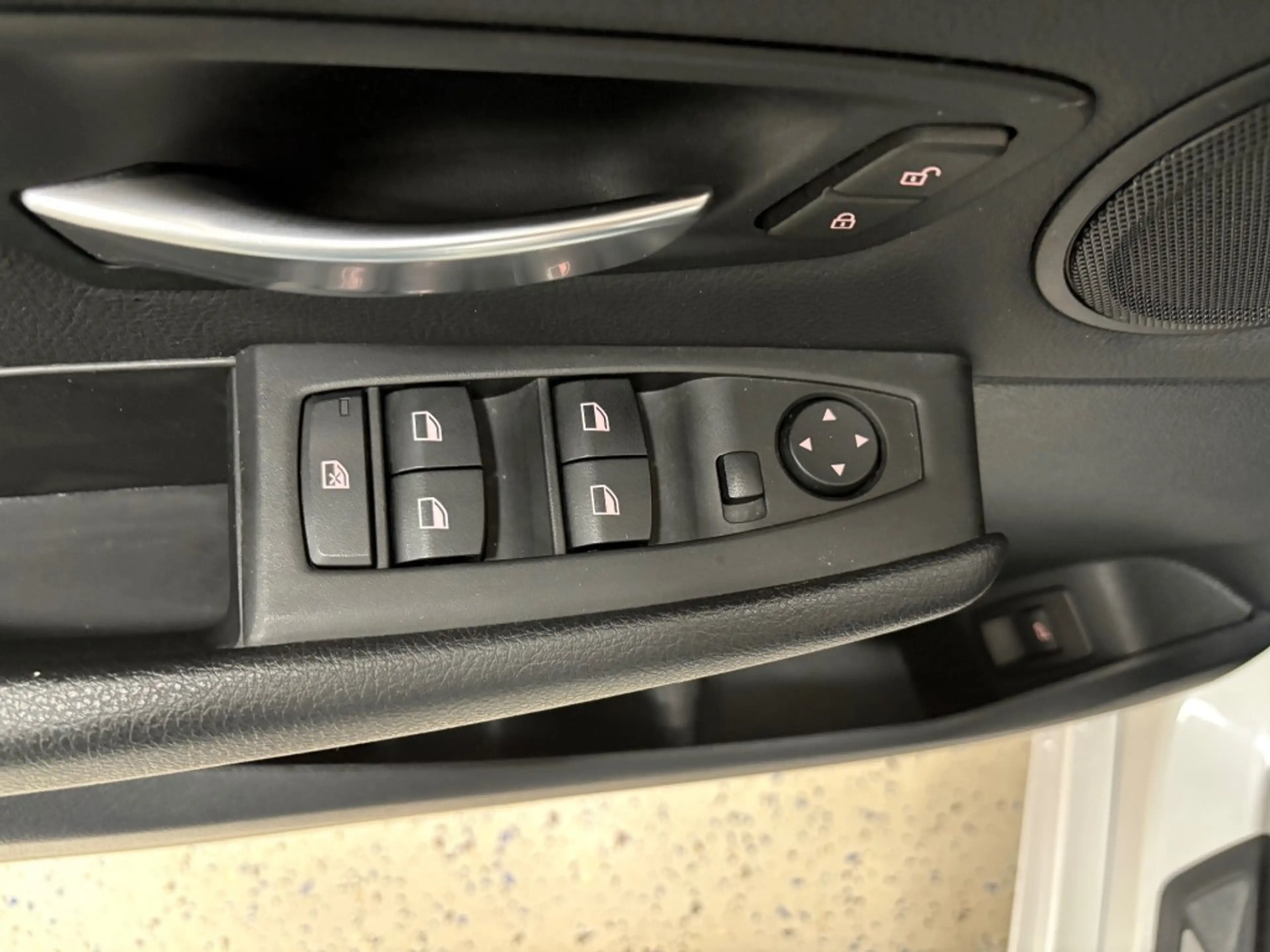BMW 216 216I HIGH EXEC. / Climatronic / Cruise / Afn. Trek — photo 14