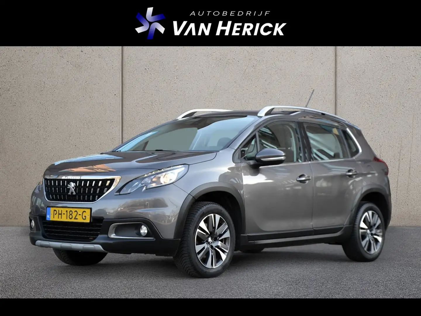 Peugeot 2008 1.2 PureTech Allure 110PK | Navi | Clima | Apple C Grau - 1