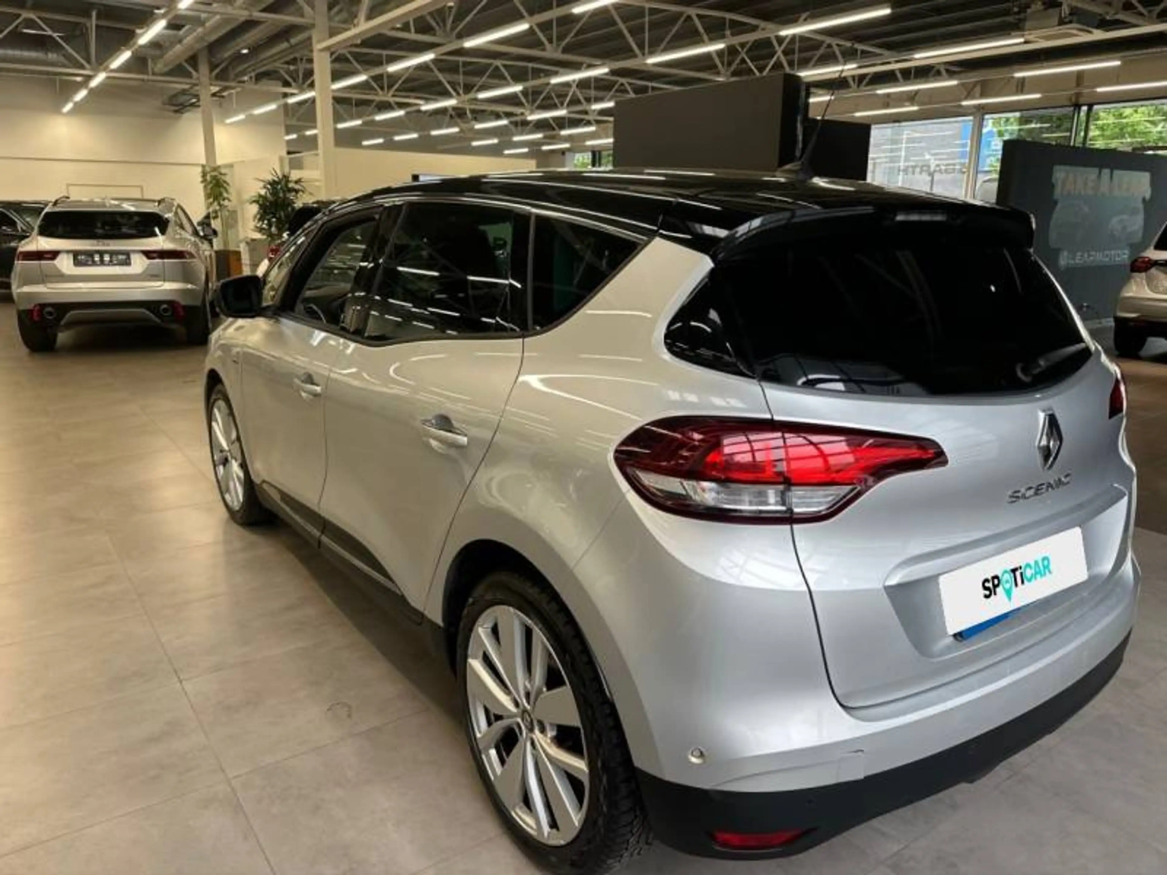Renault Scenic 4 TCe 115 GPF Limited#2 — photo 7