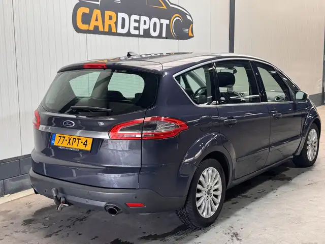 Ford S-Max view 5