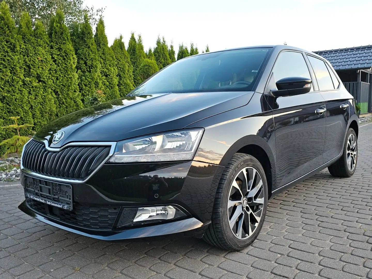 Skoda Fabia Drive 125 Schwarz - 2