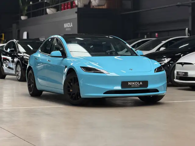 Tesla Model 3 REAR WHEEL DRIVE - HARDWARE 4 - HIGHLAND PREMIUM -FSD READY