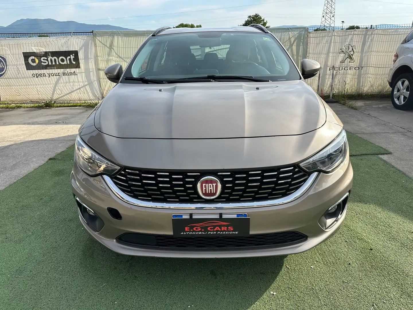 Fiat Tipo SW*1.6MJT*LOUNGE*NAVI*LED*AUT*PDC*BLUETOOTH*GANCIO Oro - 2