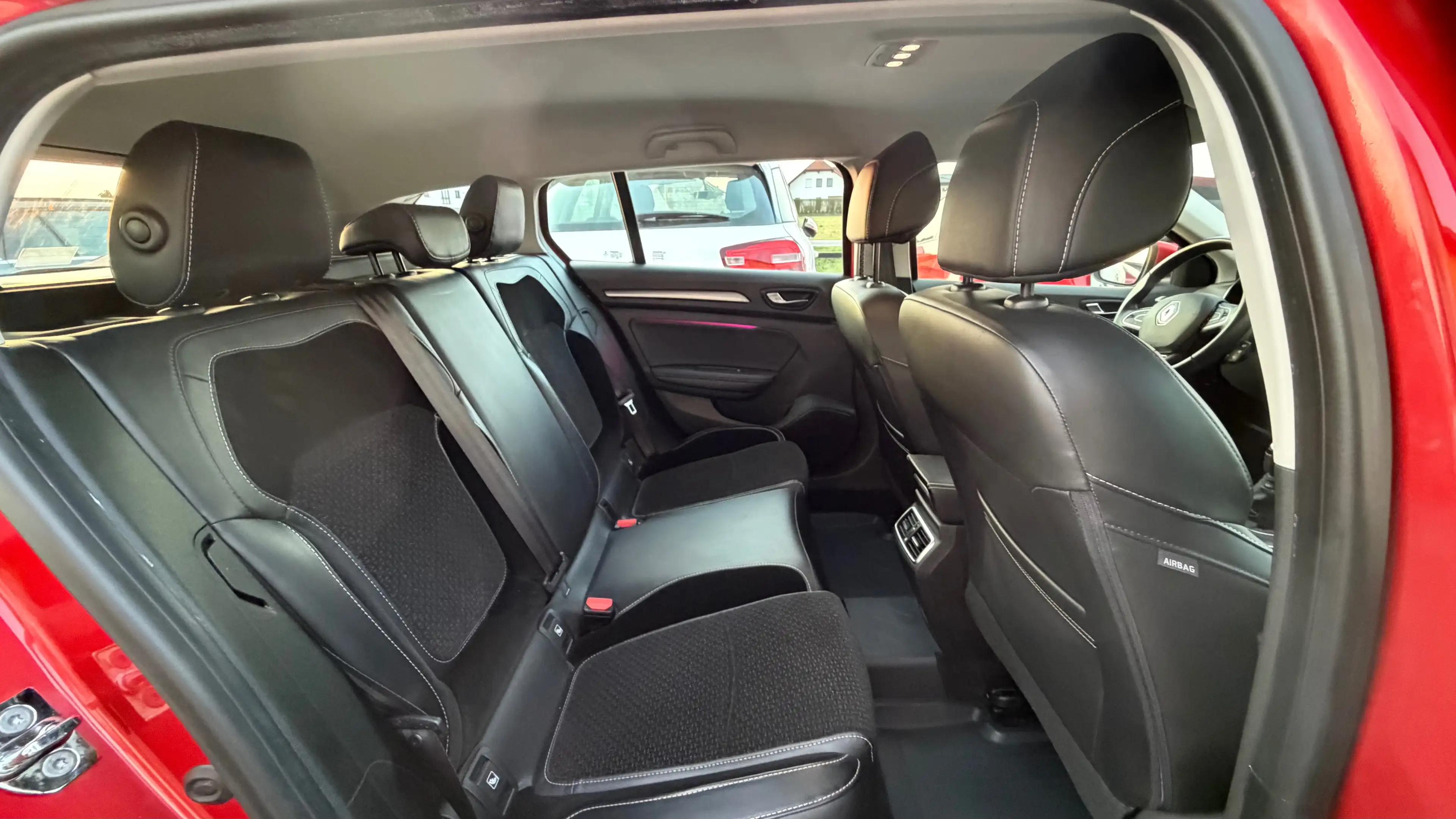 Renault Megane Megane Grandtour zen Energy TCe 100 — photo 14