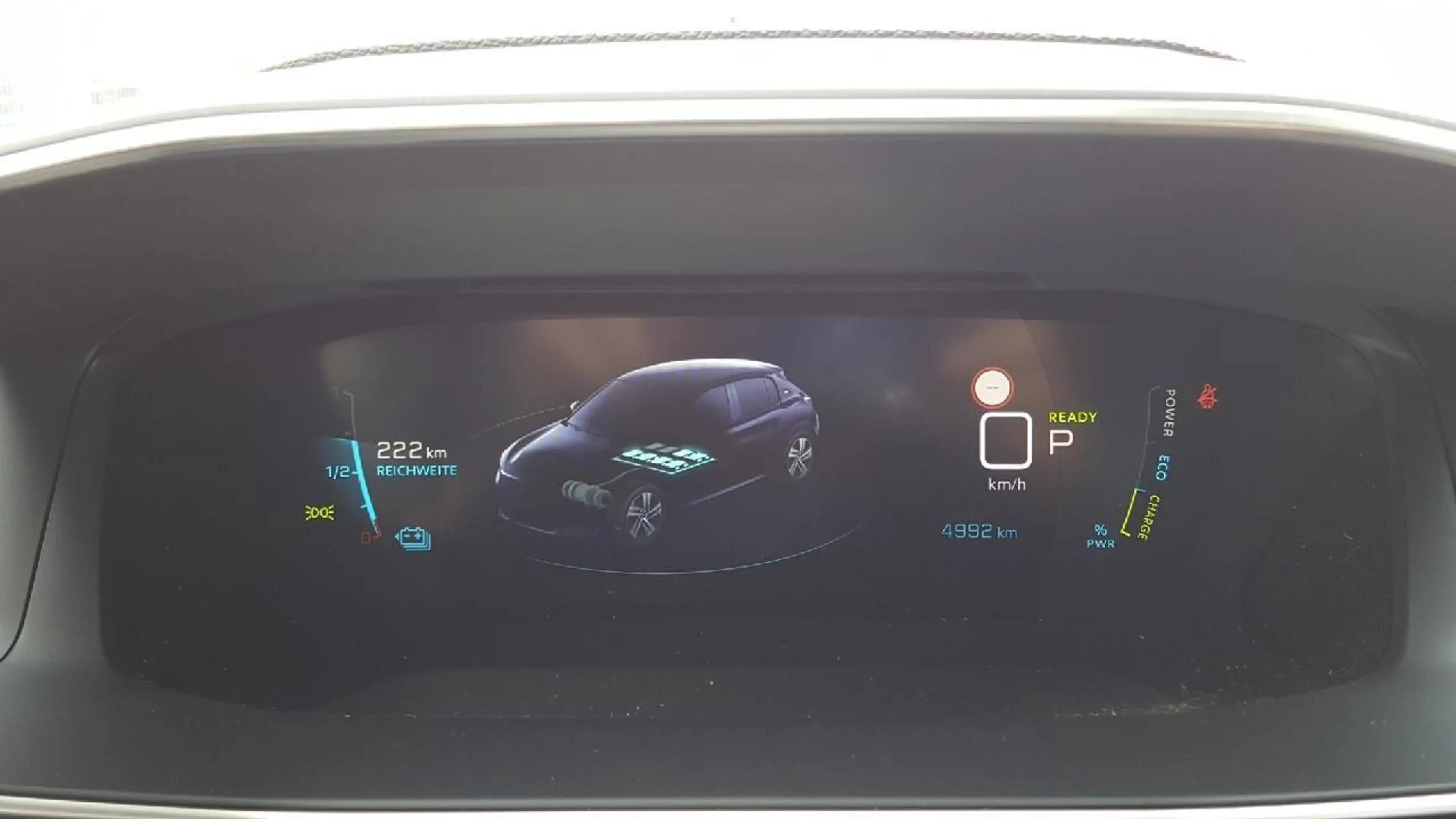 Peugeot e-208 e- GT Metallic *Allwetter* — photo 14