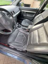 Vectra 1.9 CDTI Caravan Cosmo Plus