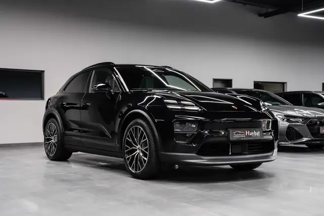 Porsche Macan E Matrix ACC Pano Leder Kamera 21"