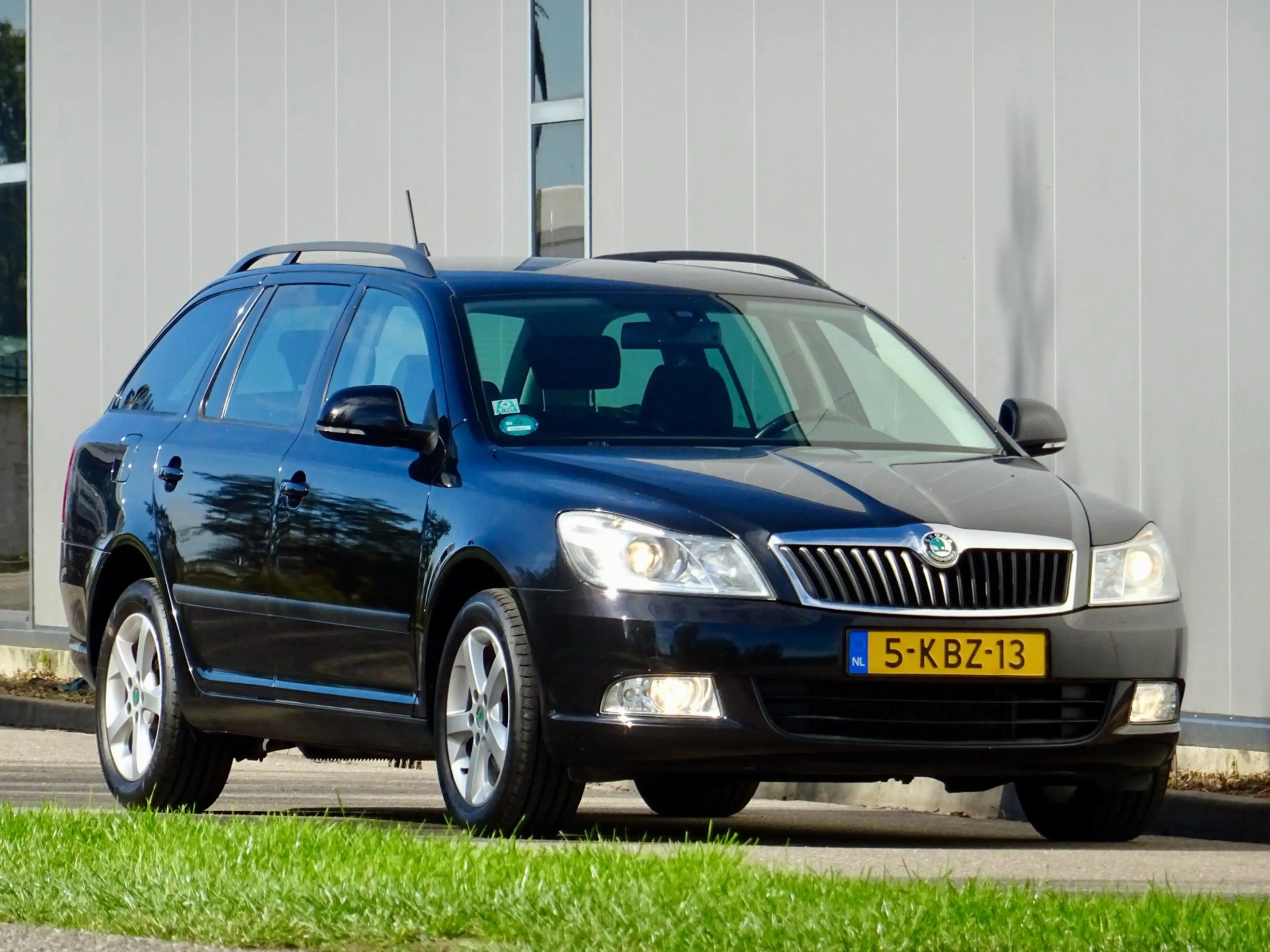 Skoda Octavia Combi 1.2 TSI Sport | Navigatie | NL | Trekhaak | — photo 14