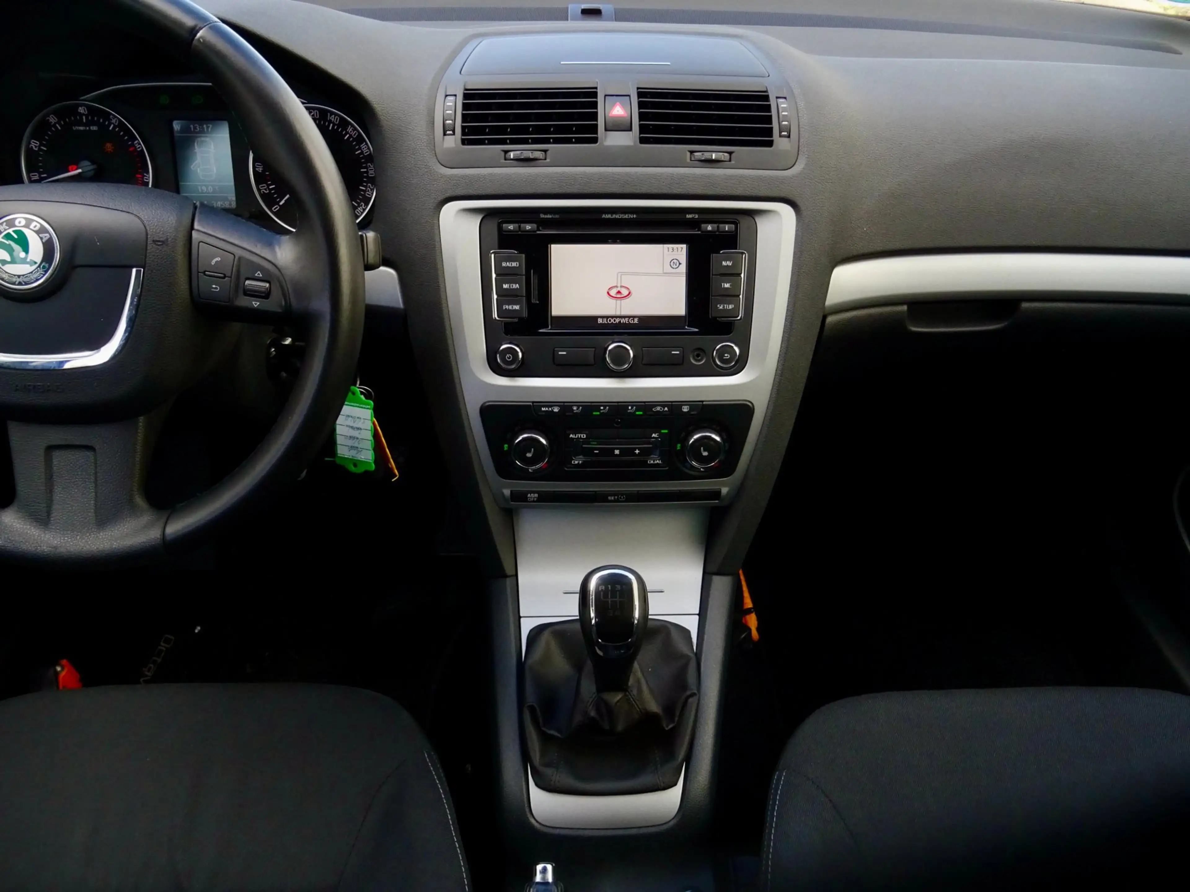 Skoda Octavia Combi 1.2 TSI Sport | Navigatie | NL | Trekhaak | — photo 13