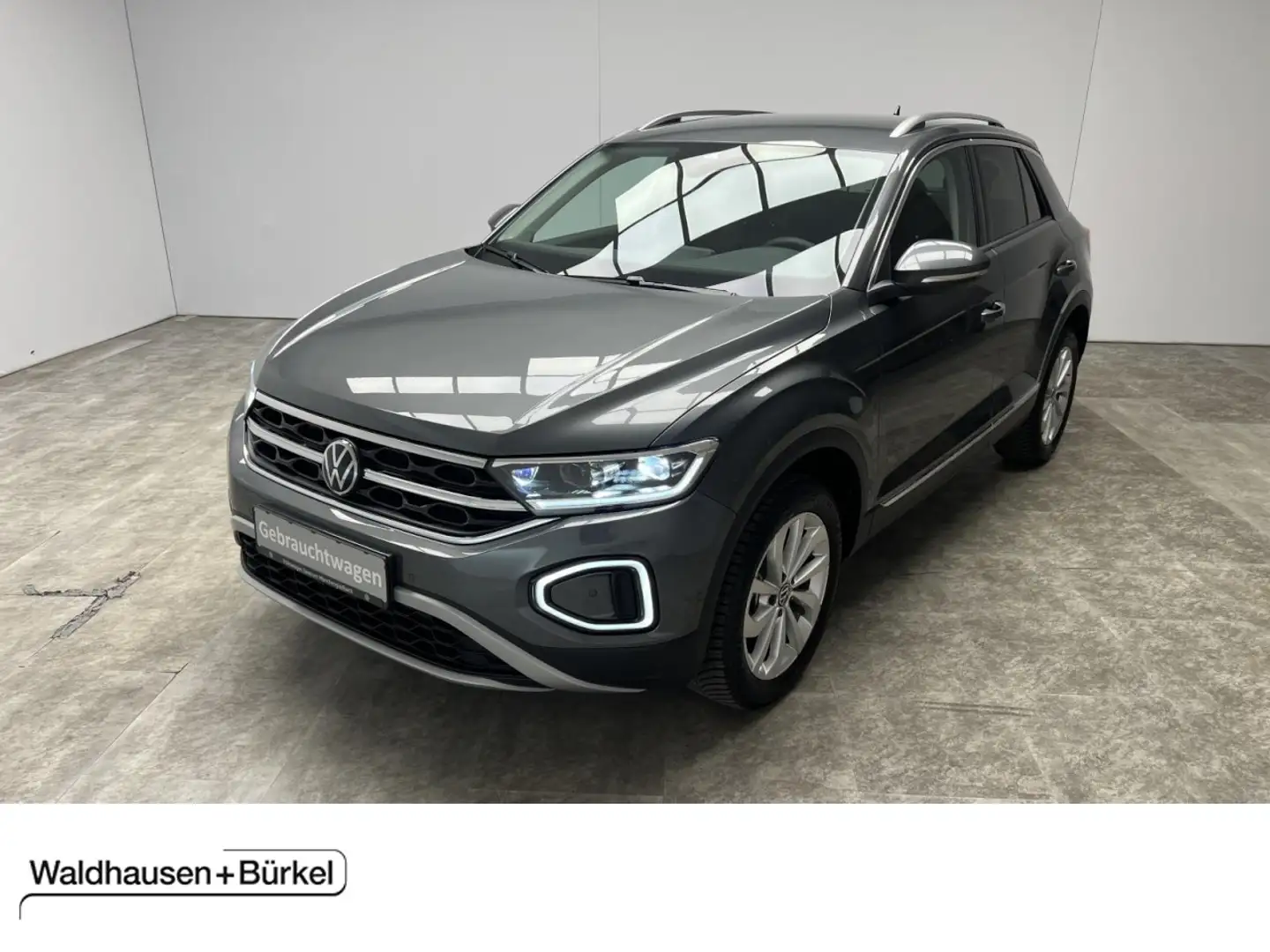 Volkswagen T-Roc 1.5 TSI DSG Style Klima Navi Einparkhilfe Grau - 1