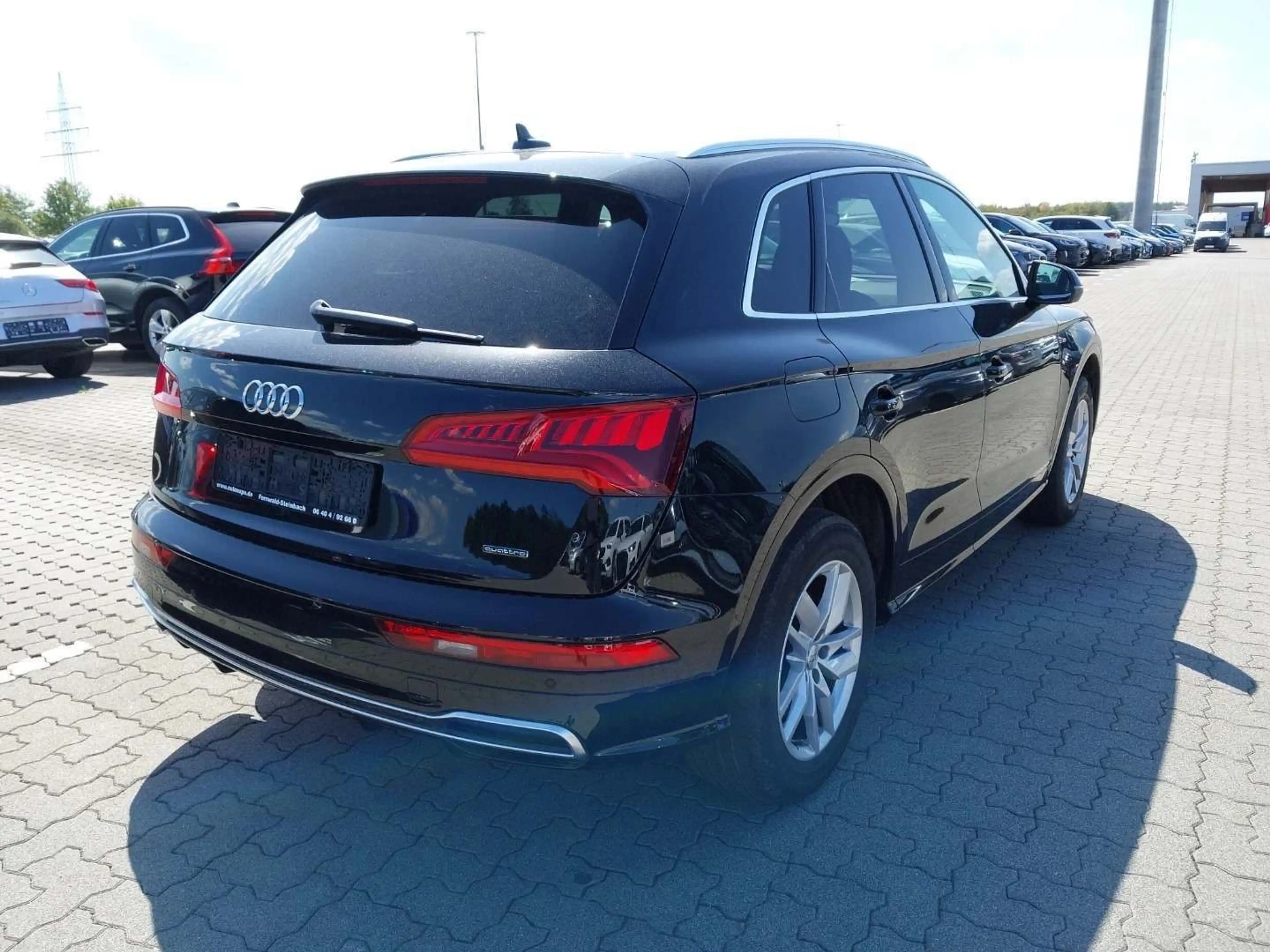Audi Q5 50 TFSIe quattro S-Line *sport*Leder*Navi* — photo 4