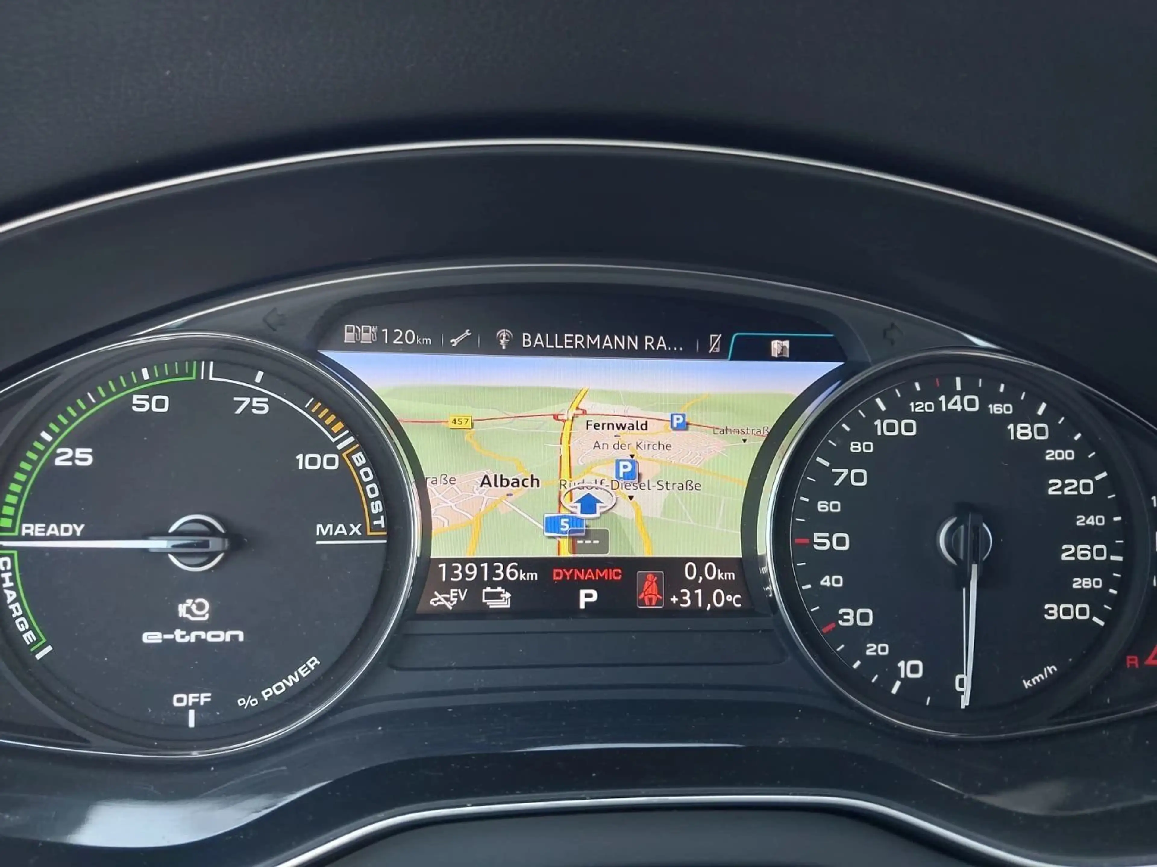 Audi Q5 50 TFSIe quattro S-Line *sport*Leder*Navi* — photo 13