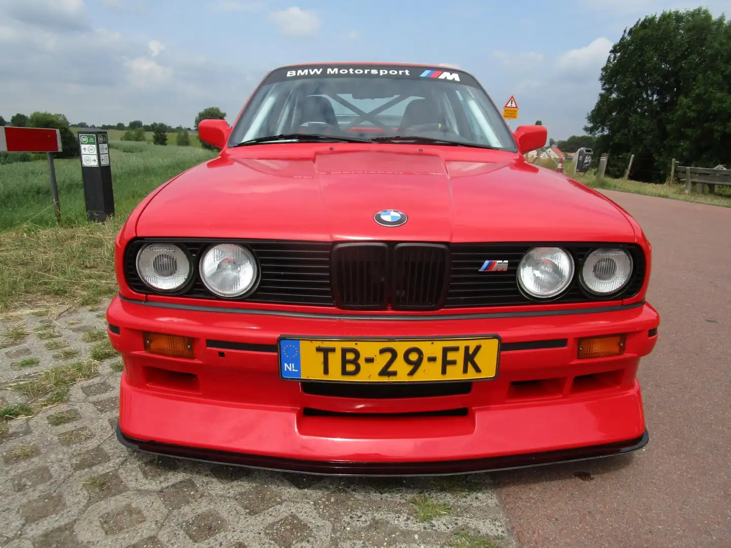 BMW M3 E30 circuit auto met 2.8 motor 6cilinder 220pk Rood - 2