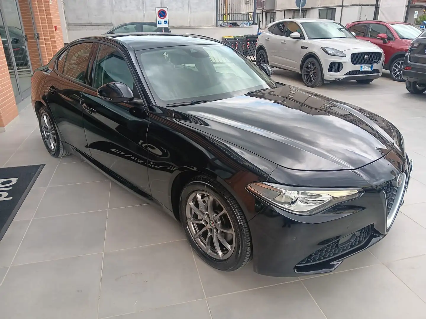 Alfa Romeo Giulia Giulia 2.2 t B-Tech 160cv auto Fekete - 1