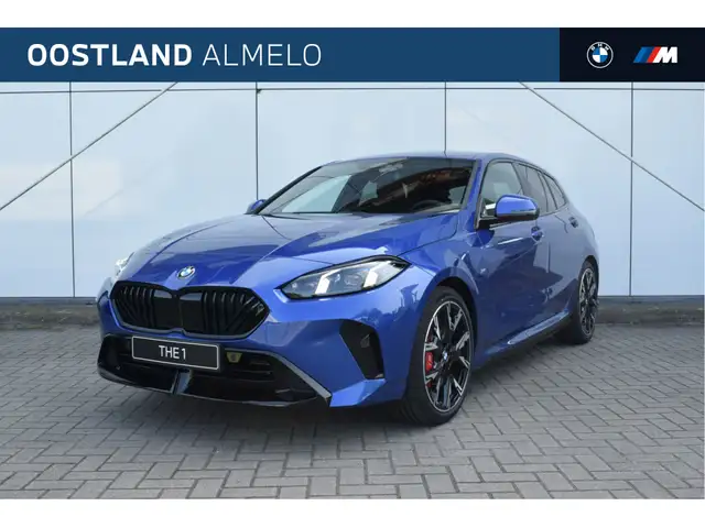 BMW 120 1 Serie M Sport Automaat / Trekhaak / Sportstoelen