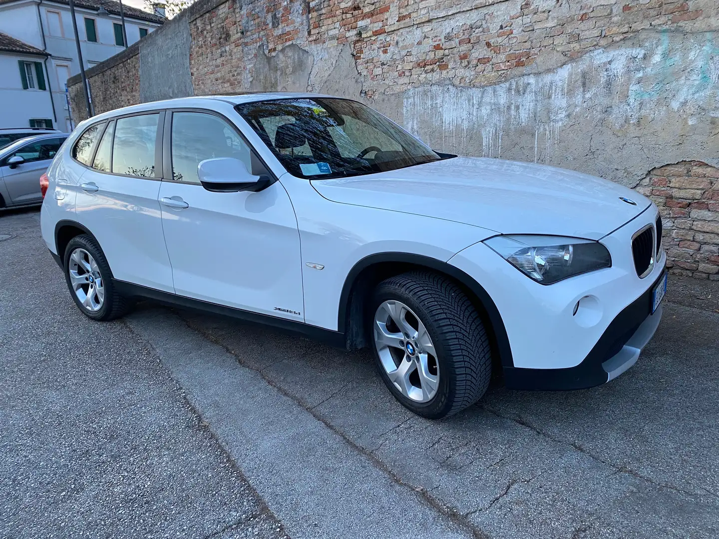 BMW X1 X1 xdrive18d Futura Bianco - 2