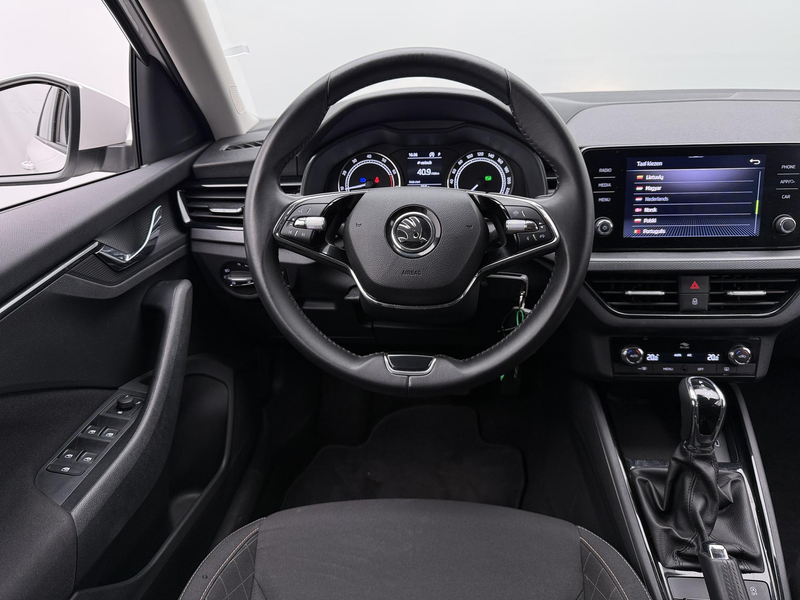 Skoda Scala 1.0 TSI Ambition Automaat | PDC | Clima | Cruise | — photo 14