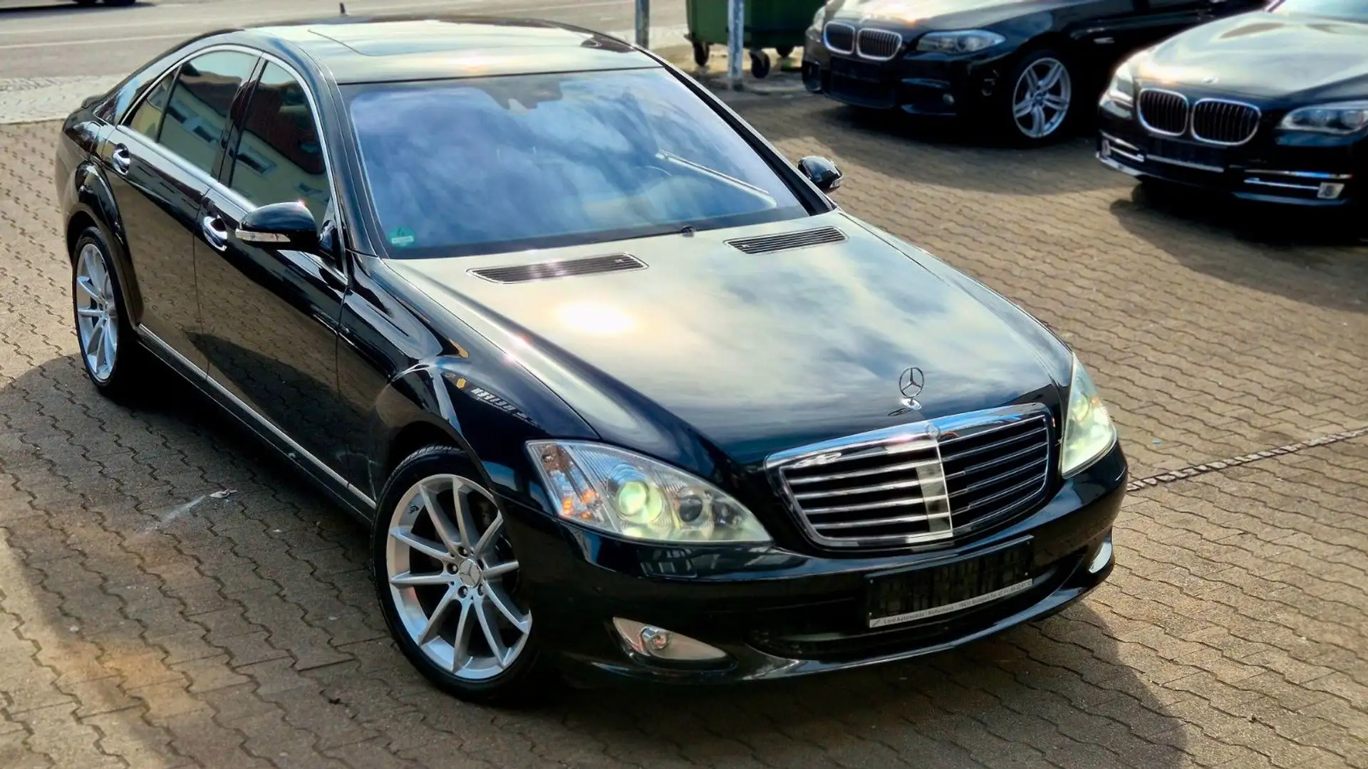 Mercedes-Benz S 350 S -Klasse Lim. /Night Vision /Voll /2.Hd Чорний - 1