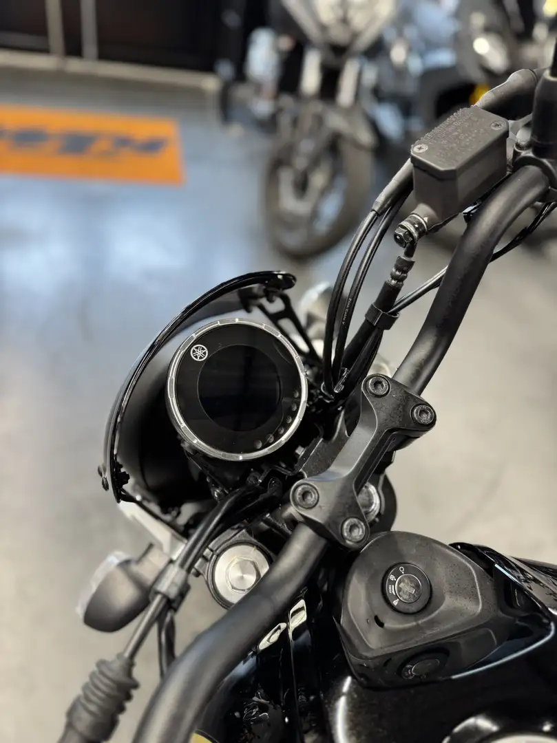 Yamaha XSR 125 Noir - 2