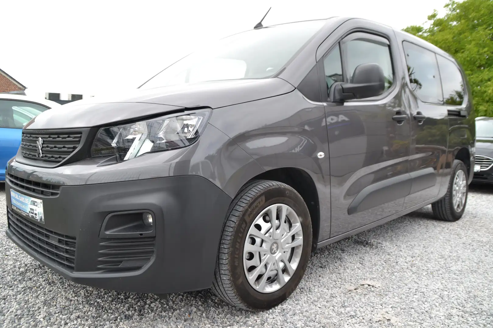 Peugeot Partner 5 PLACES DOUBLE CABINE BOITE AUTO UTILITAIRE Zwart - 2