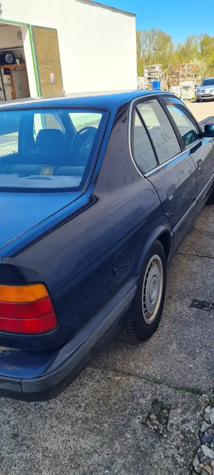 BMW 518i, foto 6