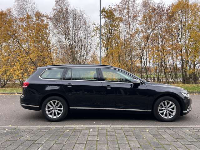 Volkswagen Passat Variant 2.0 TDI SCR DSG (BlueM. Tech) Comfortline
