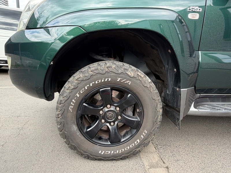 Toyota Land Cruiser 3.0 D-4D*OME FAHRWERK*STANDHEIZUNG* — photo 10