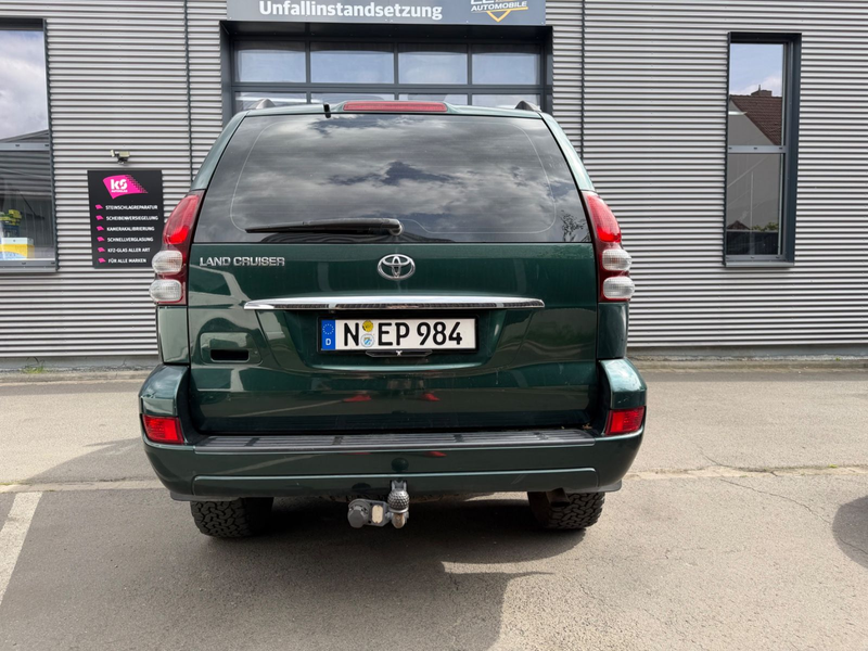 Toyota Land Cruiser 3.0 D-4D*OME FAHRWERK*STANDHEIZUNG* — photo 7