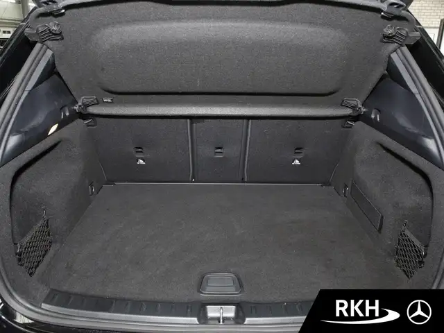 Mercedes-Benz Gla view 15