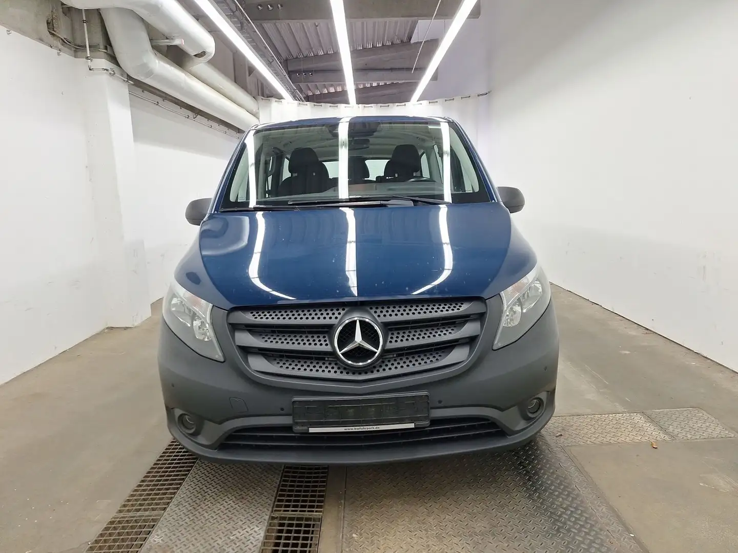 Mercedes-Benz Vito 114 CDI Pro extralang NAV TEMP APPLINK SHZ WINTER Blau - 2