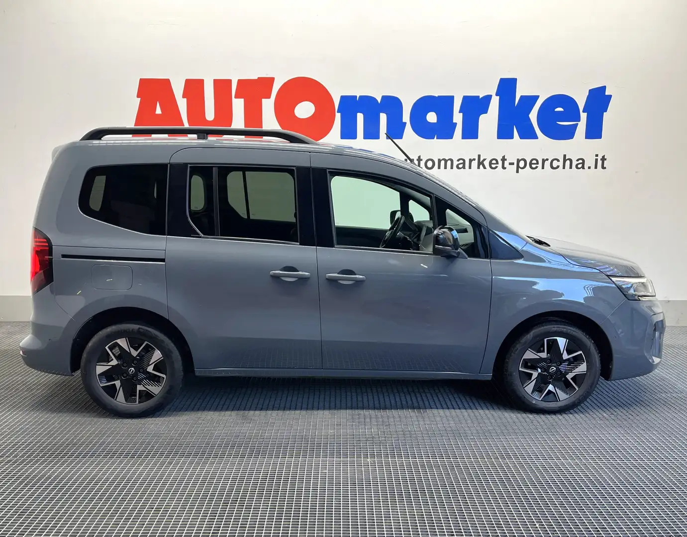 Nissan Townstar 1.3 N-CONNECTA Gris - 1