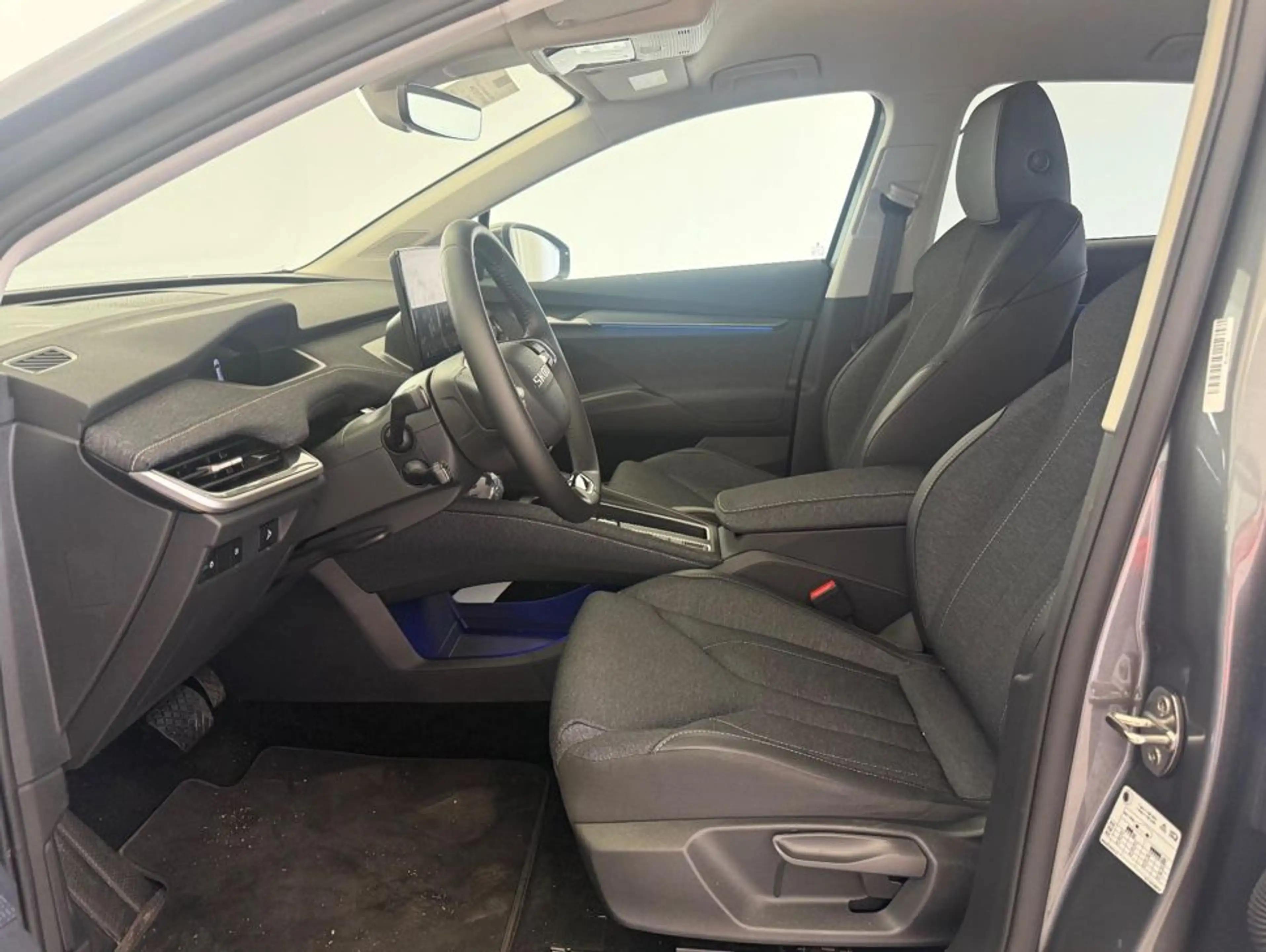 Skoda Elroq 85 LOFT | AHK | LED | NAVI | SITZH. | — photo 4