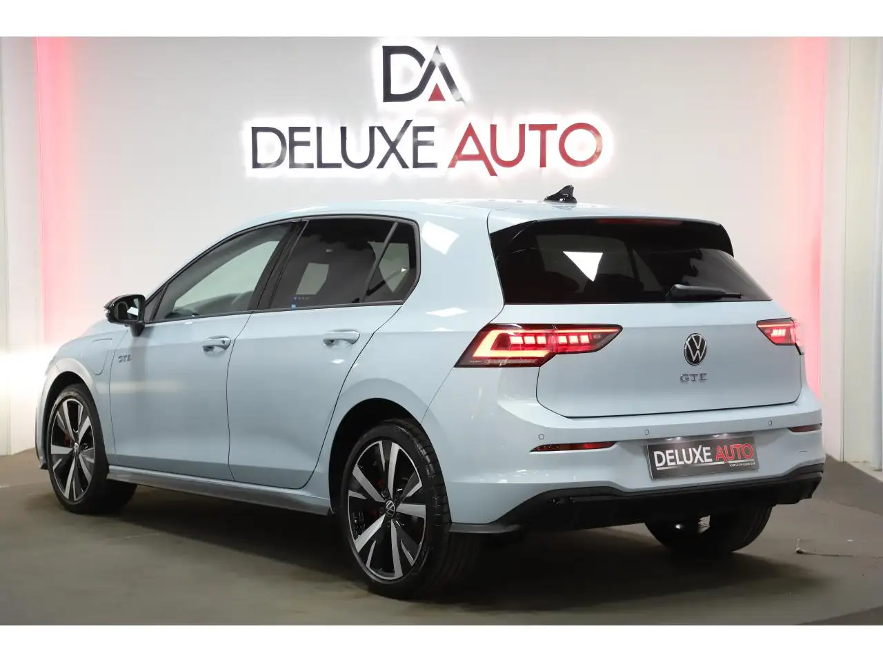Volkswagen Golf GTE — photo 6