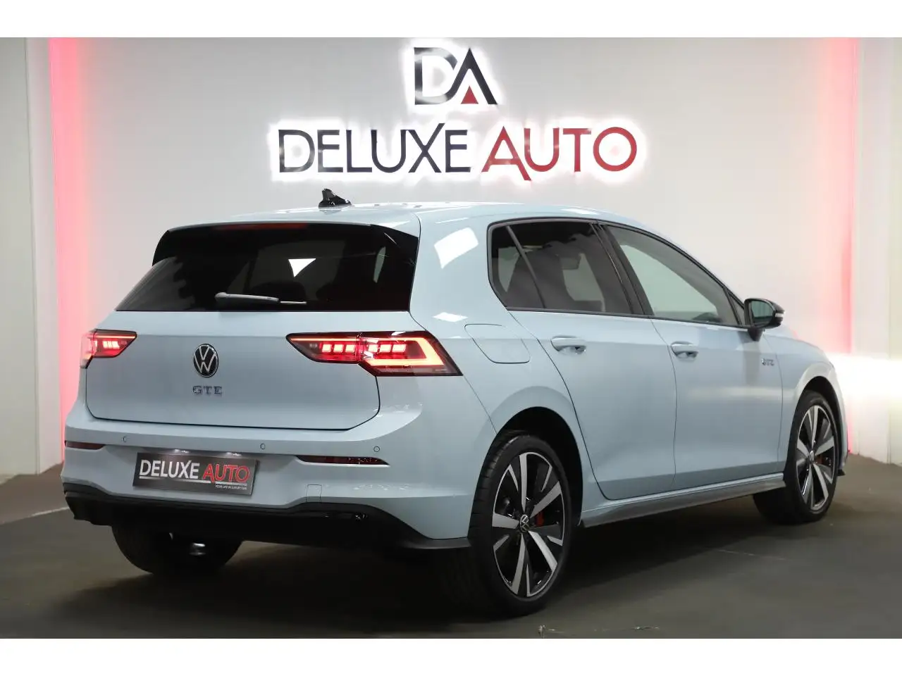 Volkswagen Golf GTE — photo 8