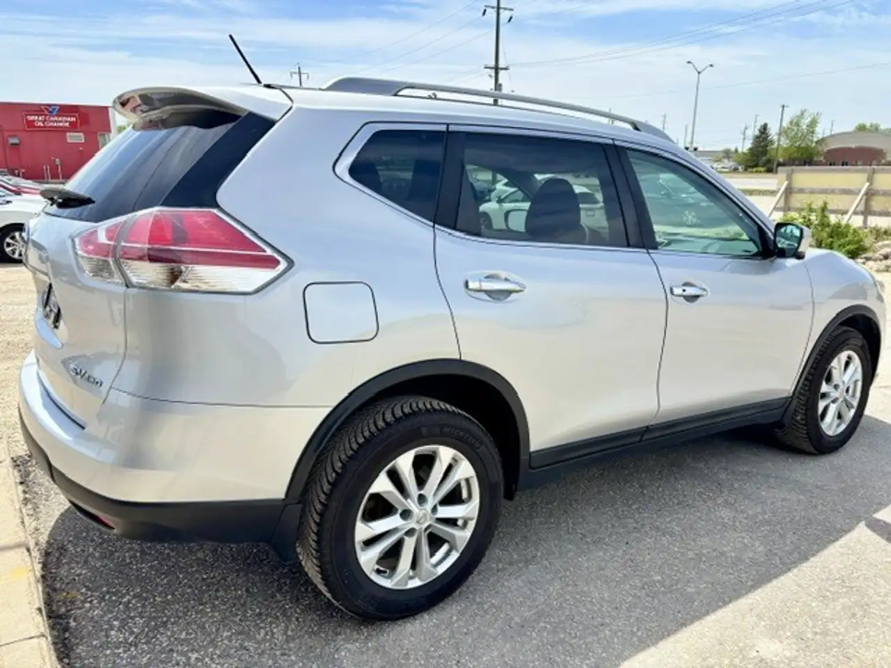 Nissan Rogue снимка Nissan Rogue