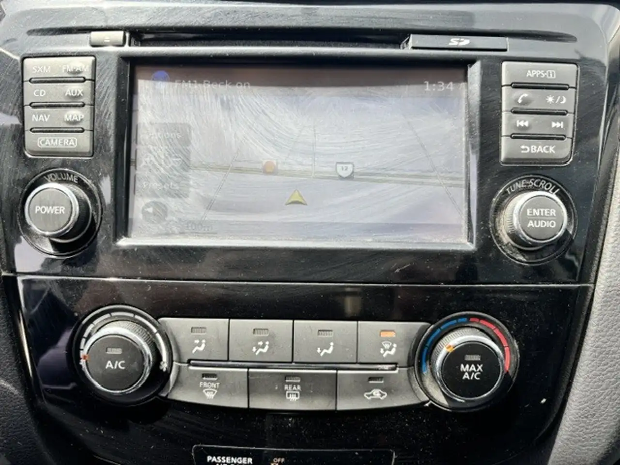 Nissan Rogue снимка Nissan Rogue