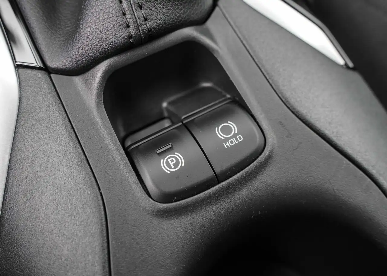 Toyota Corolla Cross fotografie Toyota Corolla Cross