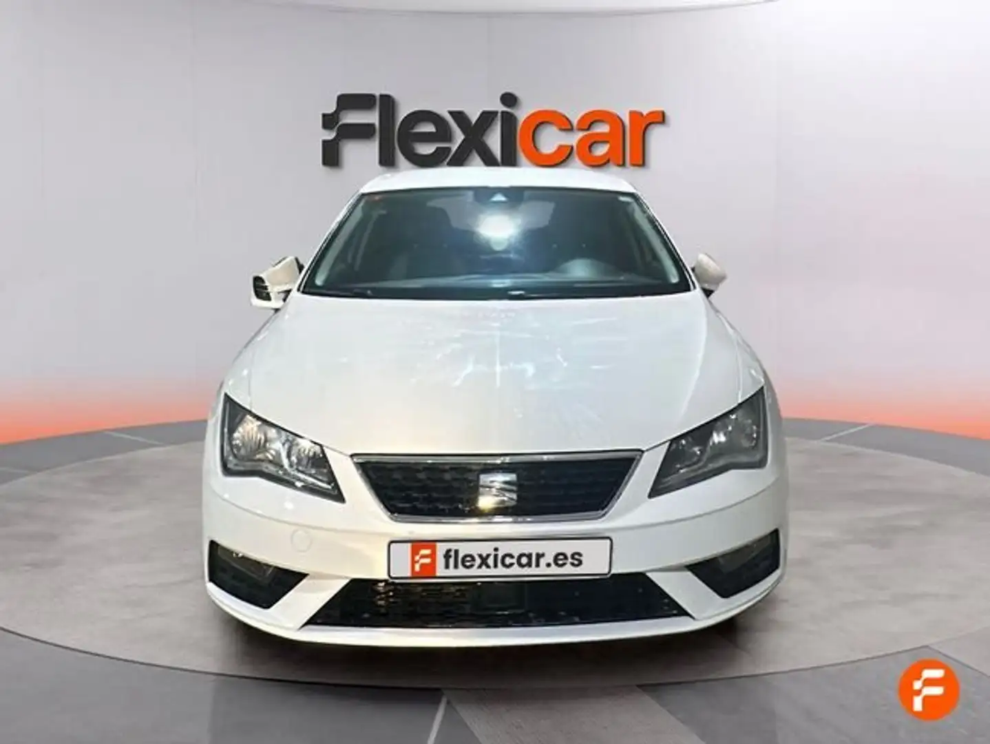 SEAT Leon ST 1.5 EcoTSI S&S Style 130 Blanco - 2