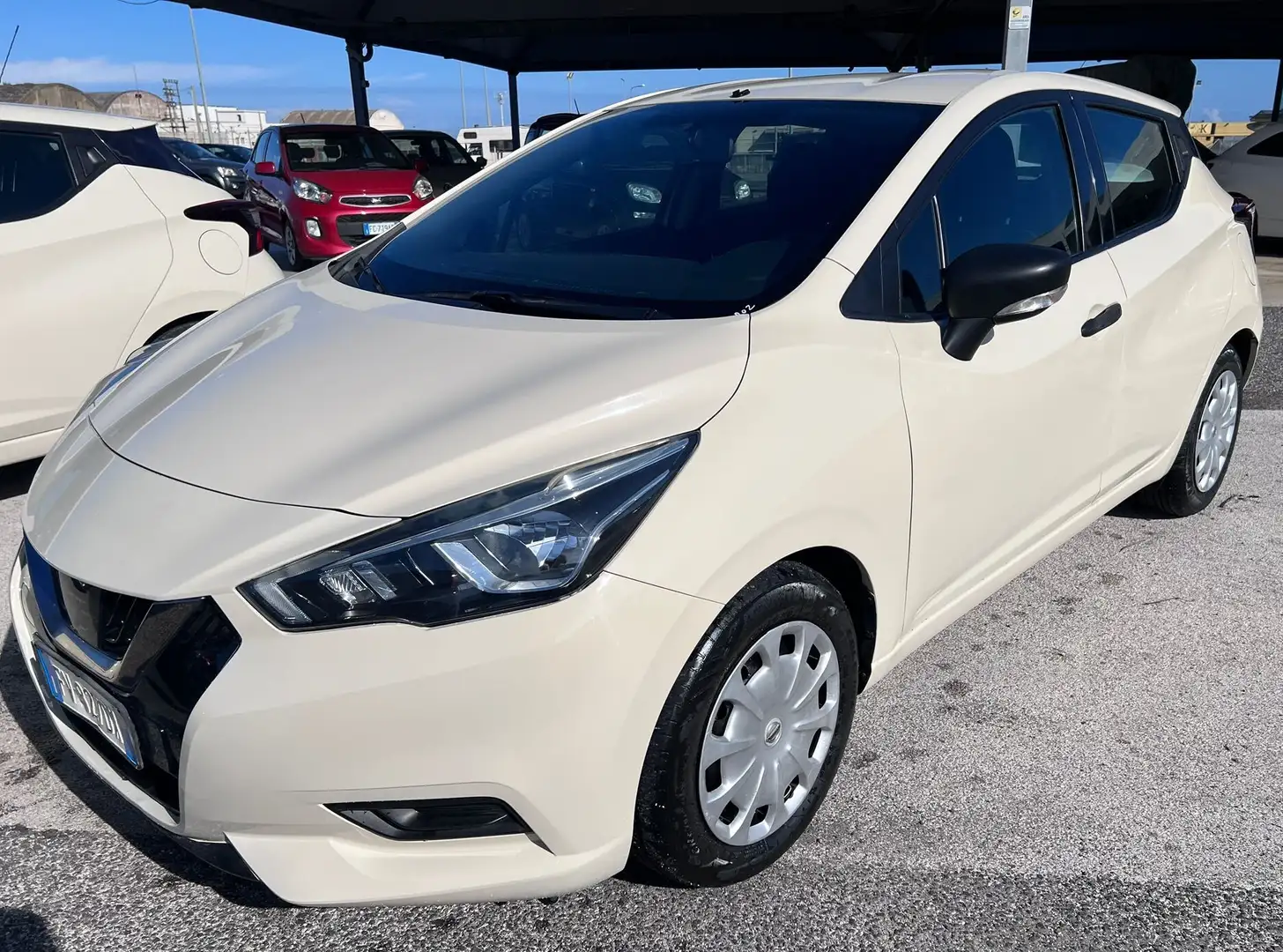 Nissan Micra 0.9 IG-T 12V 5 porte Acenta Beige - 2