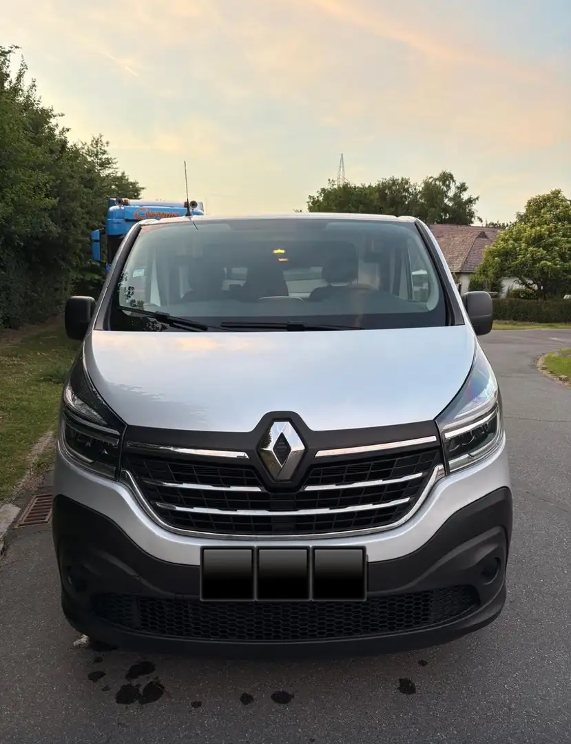 Renault Trafic 2.0 dCi 29 L2H1 Grand Confort Argent - 1