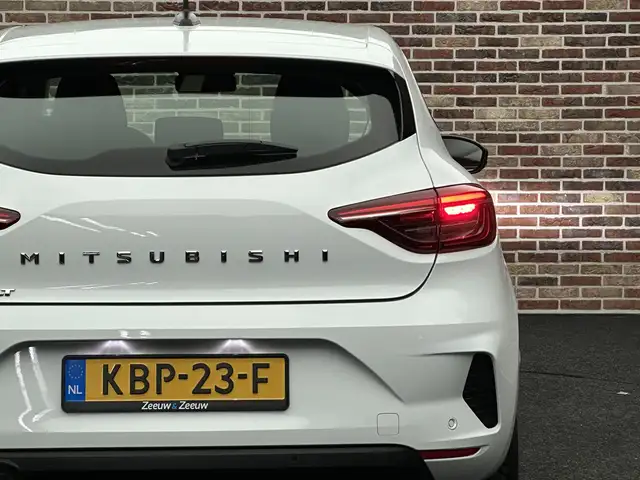 Renault Clio view 17