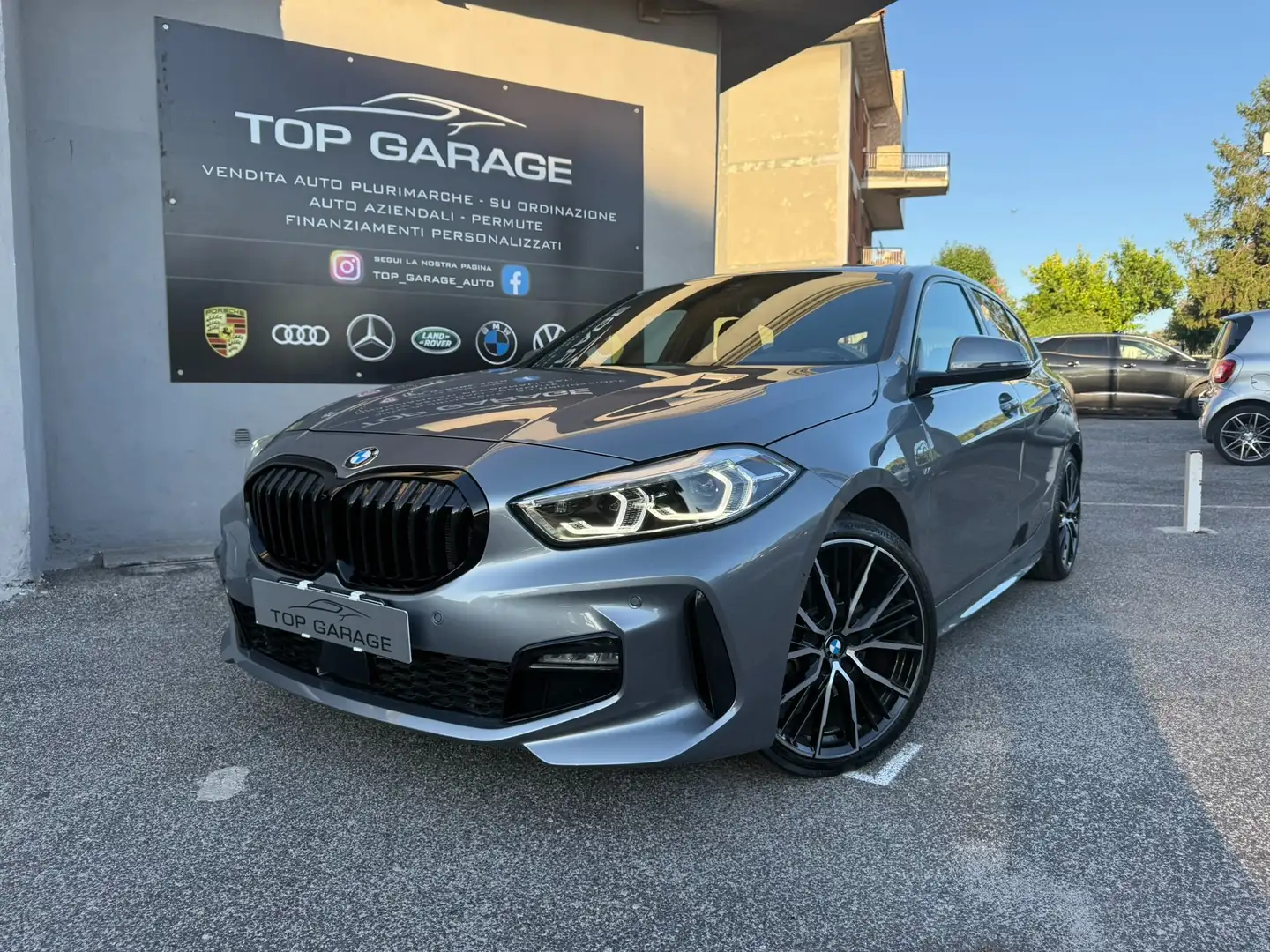 BMW 118 Serie 1 F40 118d Msport auto *Pronta Consegna Gris - 1