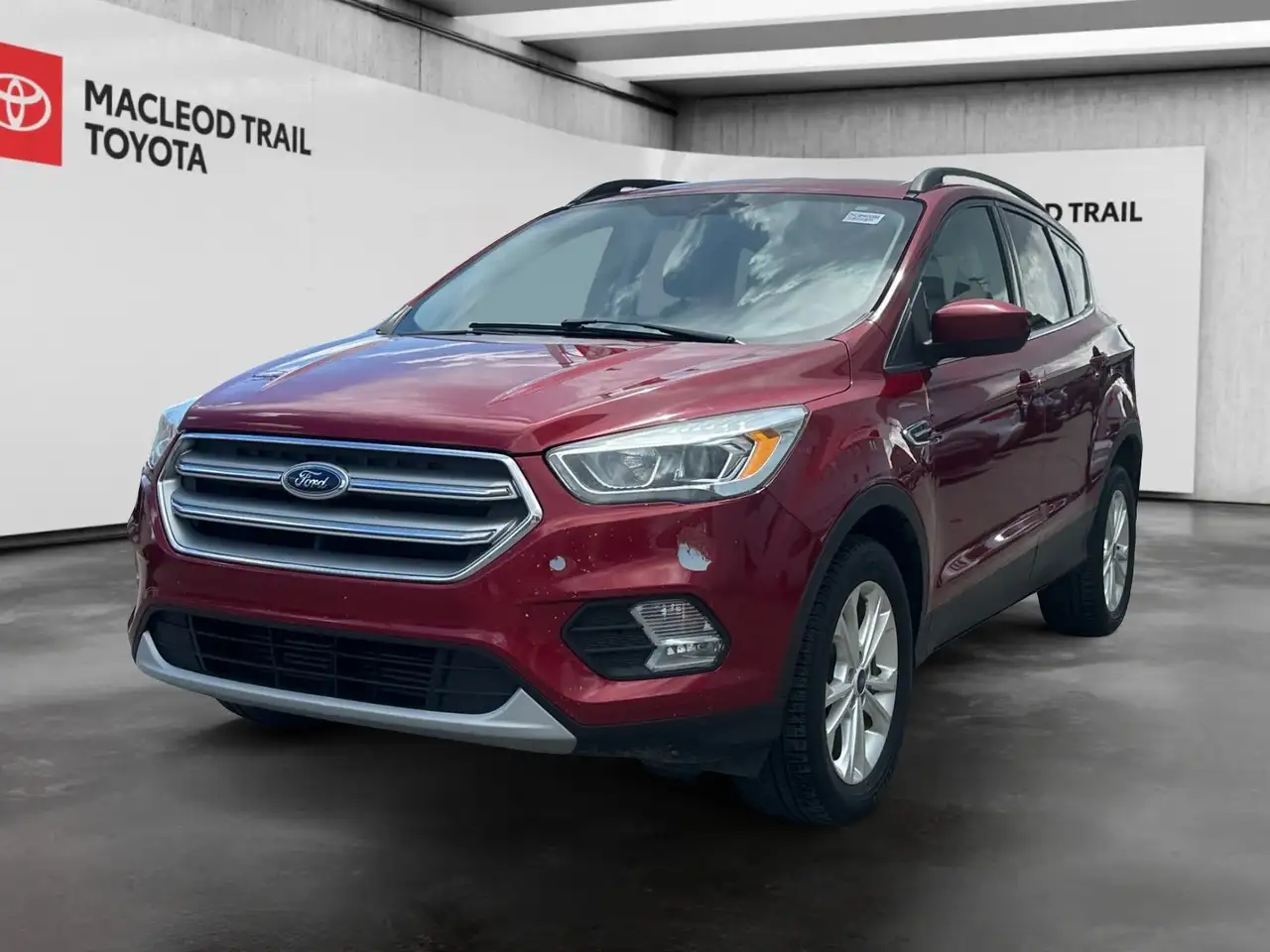 Ford Escape снимка Ford Escape