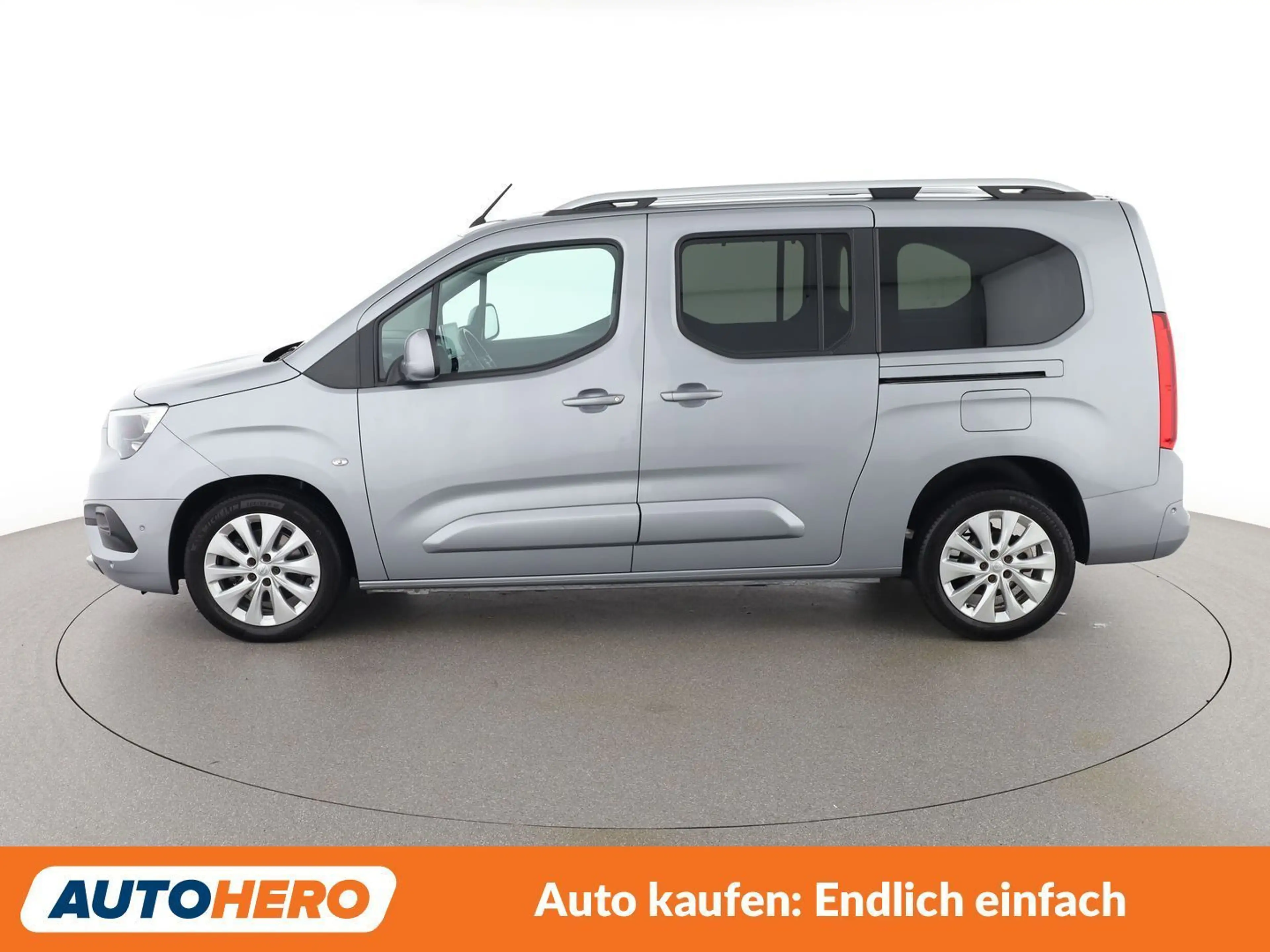 Opel Combo Life 1.5 CDTI INNOVATION — photo 3