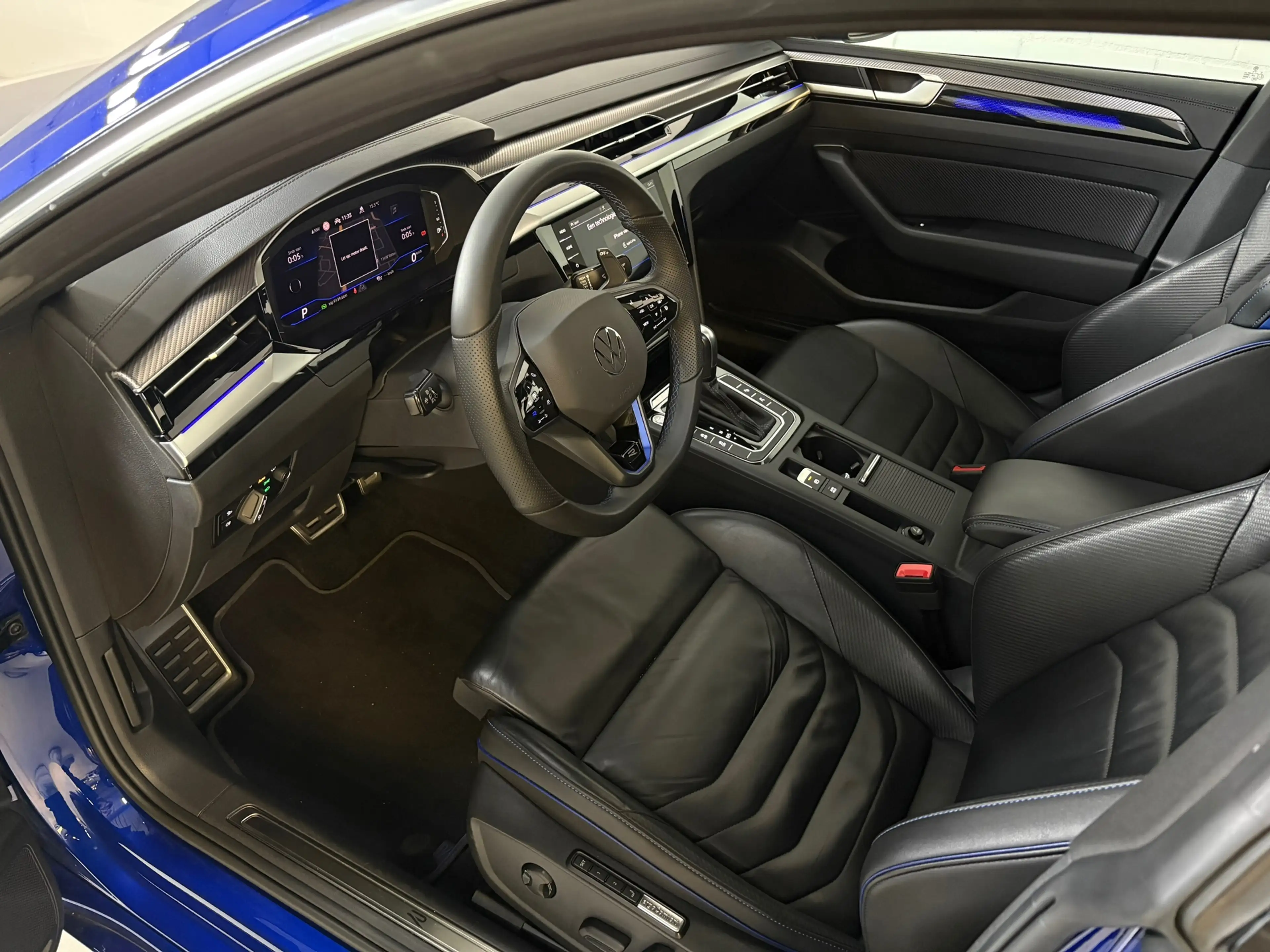 Volkswagen Arteon R, Full options, Pano, HUD, Sfeer — photo 5