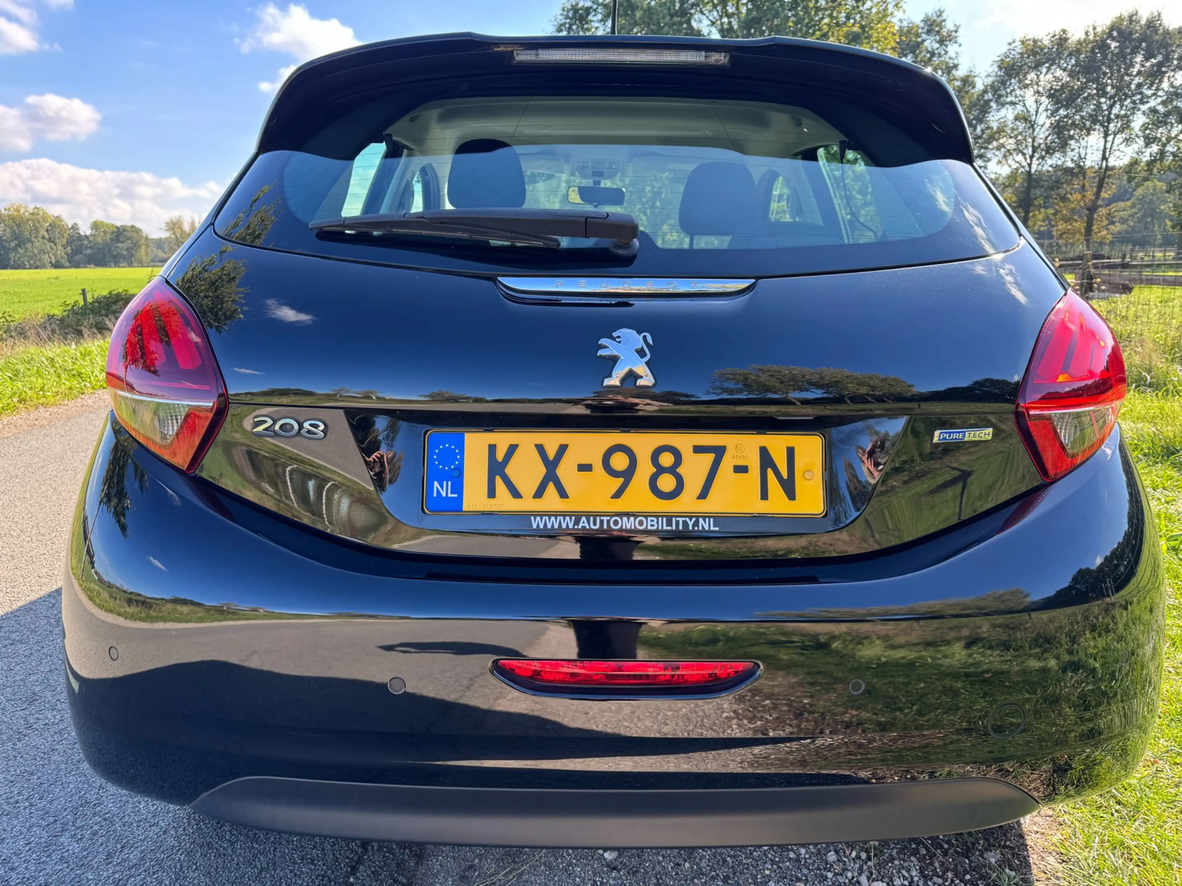 Peugeot 208 1.2 PureTech Blue Lion top onderhouden|CarPlay/And — photo 6