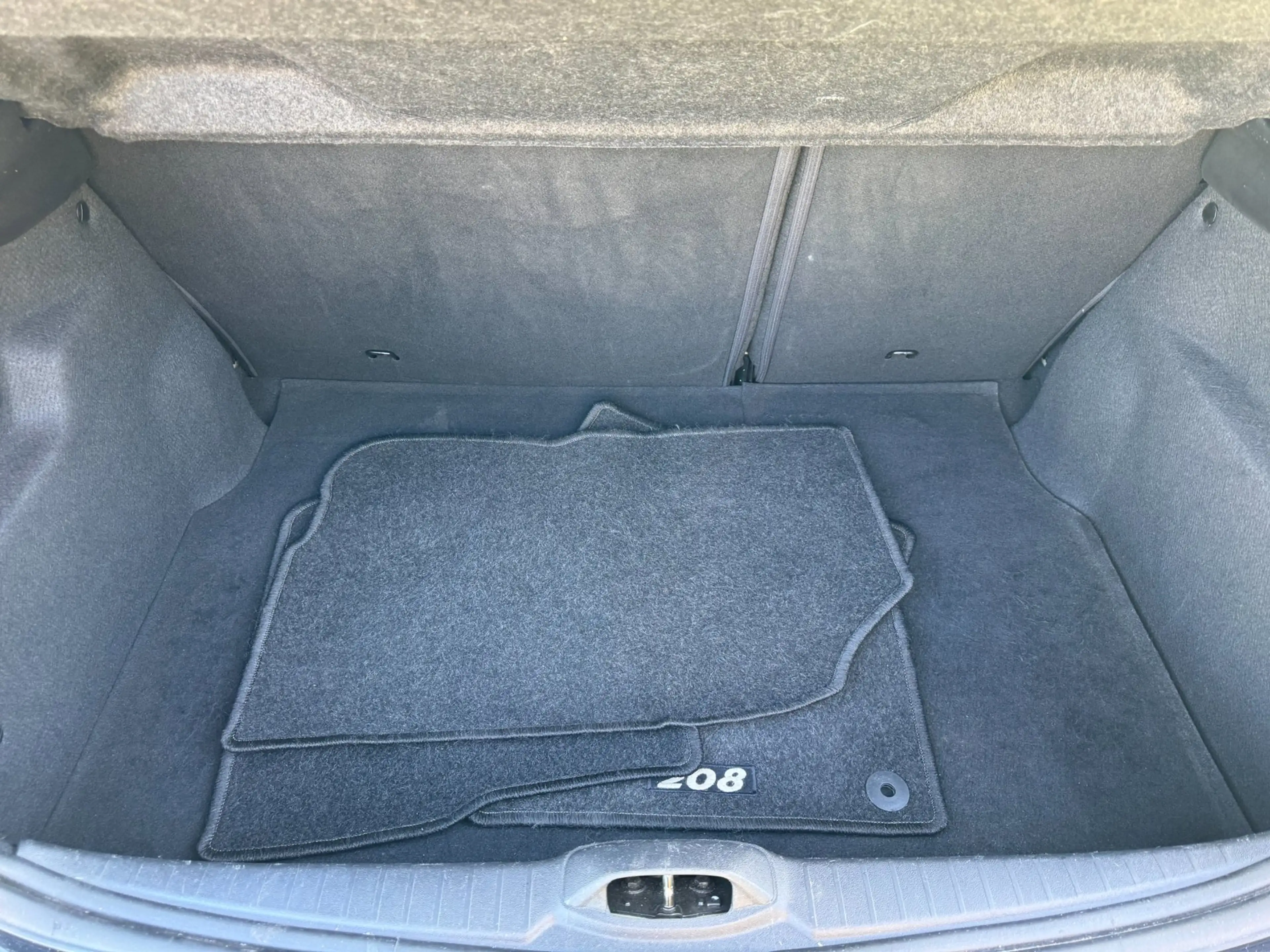 Peugeot 208 1.2 PureTech Blue Lion top onderhouden|CarPlay/And — photo 7