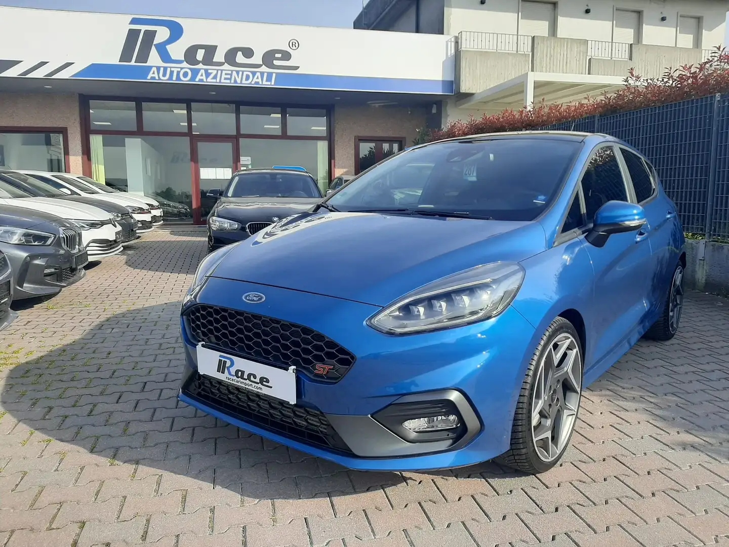 Ford Fiesta 5p 1.5 ST 5P PERFORMANCE VARI COLORI Nero - 2